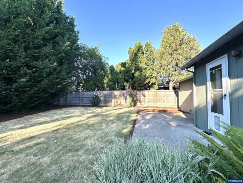 409 SE Villa Drive Corvallis OR 97333