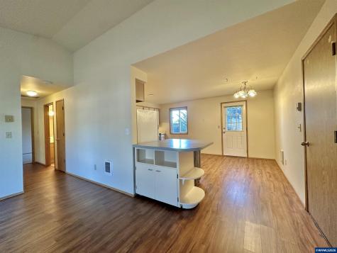 409 SE Villa Drive Corvallis OR 97333