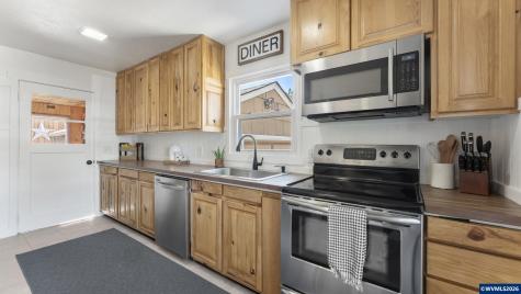 452 College Street S Monmouth OR 97361