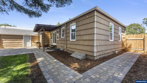 452 College Street S Monmouth OR 97361