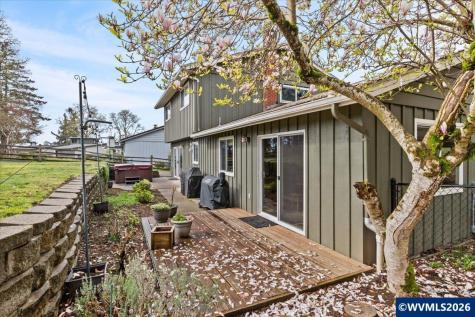 544 Clarmount Street NW Salem OR 97304