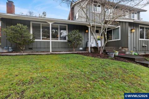 544 Clarmount Street NW Salem OR 97304