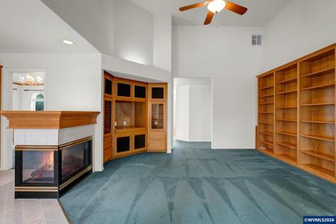 3475 Valley View Drive NW Albany OR 97321