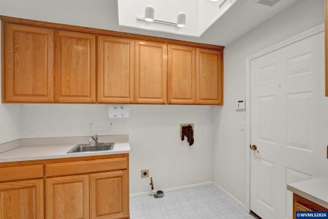 3475 Valley View Drive NW Albany OR 97321
