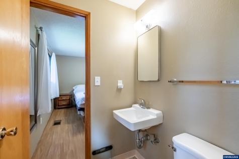 1100 38th Avenue SE Albany OR 97322