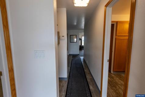 1590 W 2nd Street Halsey OR 97348