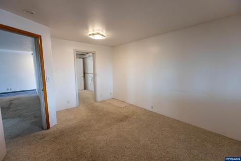 1590 W 2nd Street Halsey OR 97348