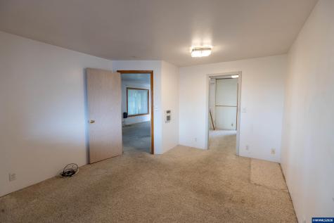 1590 W 2nd Street Halsey OR 97348