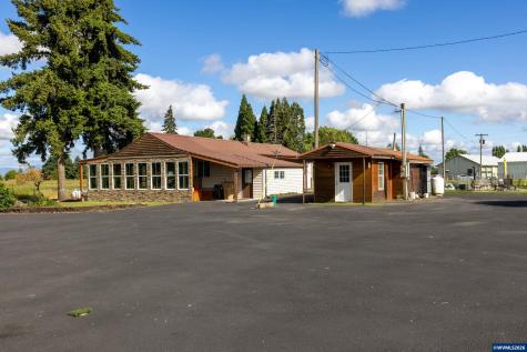 1590 W 2nd Street Halsey OR 97348