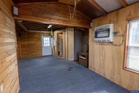 1590 W 2nd Street Halsey OR 97348