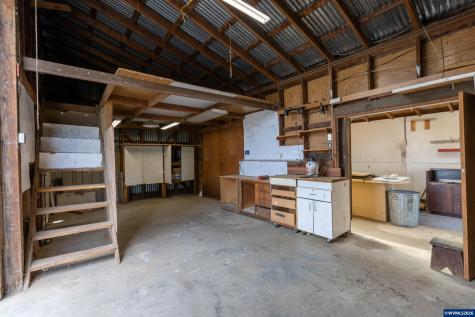 1590 W 2nd Street Halsey OR 97348