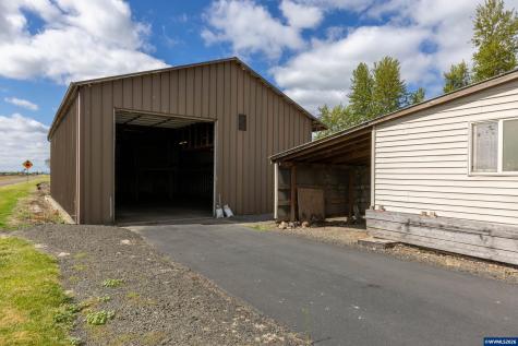 1590 W 2nd Street Halsey OR 97348