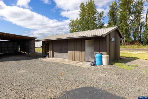 1590 W 2nd Street Halsey OR 97348