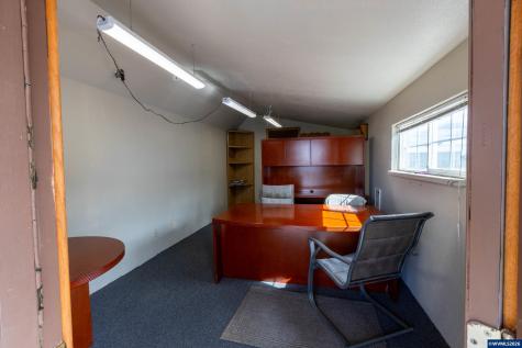 1590 W 2nd Street Halsey OR 97348