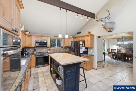42801 Island Inn Drive Lebanon OR 97355