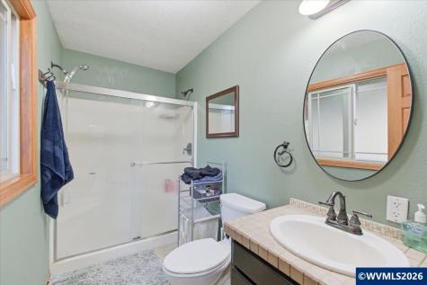 42801 Island Inn Drive Lebanon OR 97355