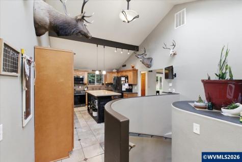 42801 Island Inn Drive Lebanon OR 97355