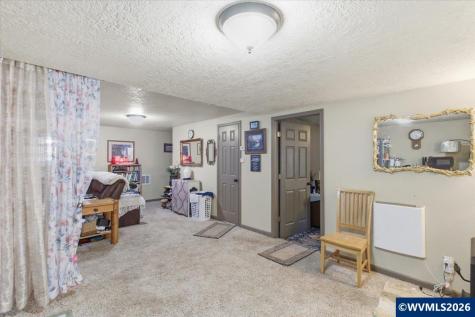 42801 Island Inn Drive Lebanon OR 97355