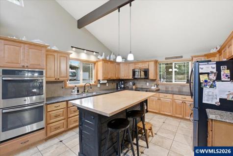 42801 Island Inn Drive Lebanon OR 97355