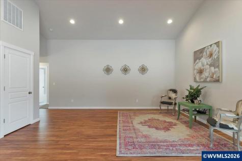 1714 SE Osoberry Street Dallas OR 97338