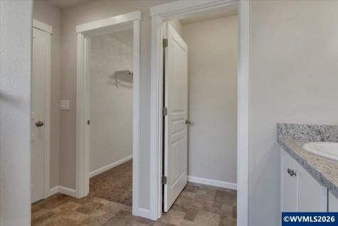 1714 SE Osoberry Street Dallas OR 97338