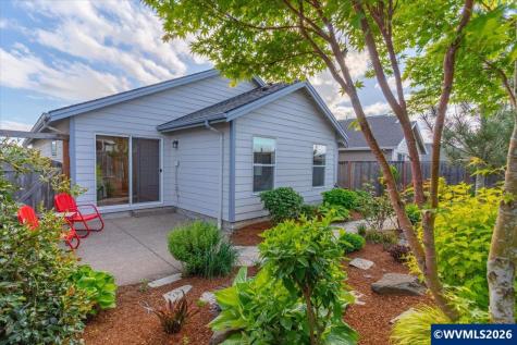 1714 SE Osoberry Street Dallas OR 97338