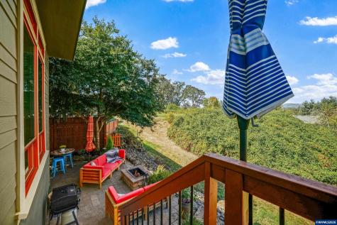 2777 Vibbert Street S Salem OR 97302