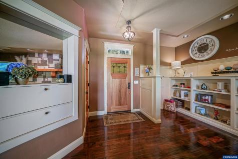 2777 Vibbert Street S Salem OR 97302