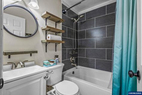 512 27th Avenue SE Albany OR 97322