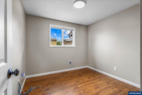 512 27th Avenue SE Albany OR 97322