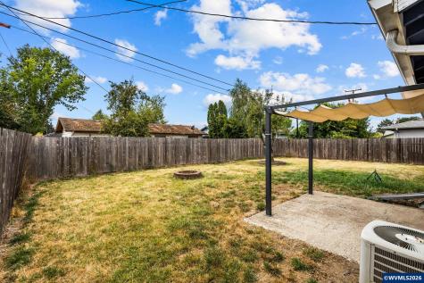 512 27th Avenue SE Albany OR 97322