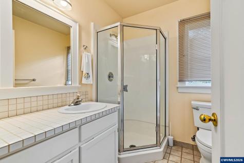 1760 John Street S Salem OR 97302