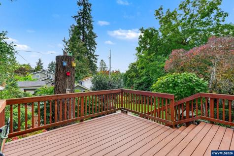 1760 John Street S Salem OR 97302