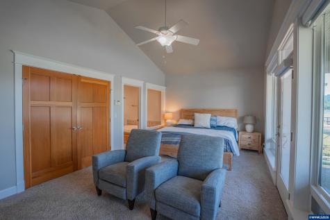 1451 60th Avenue Sweet Home OR 97361