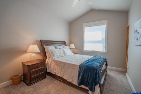 1451 60th Avenue Sweet Home OR 97361