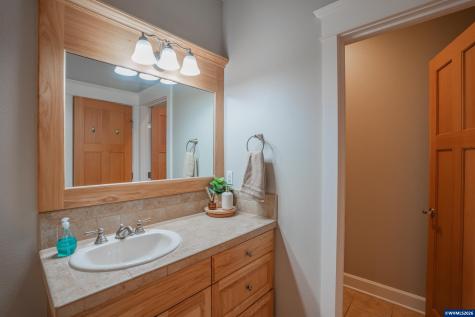 1451 60th Avenue Sweet Home OR 97361