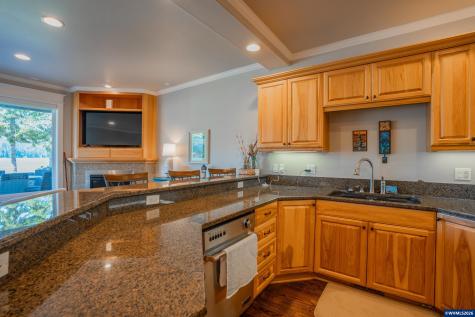 1451 60th Avenue Sweet Home OR 97361