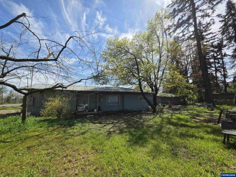 3910 Santiam Highway Lebanon OR 97355