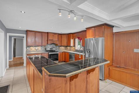 373 SW Church Street Dallas OR 97338
