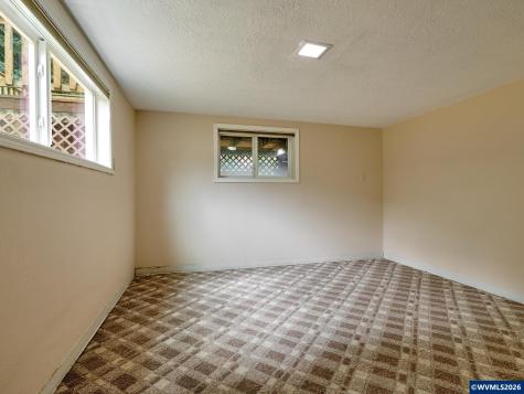 850 Marion Street Woodburn OR 97071