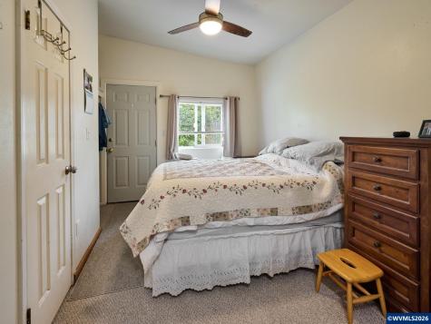 850 Marion Street Woodburn OR 97071