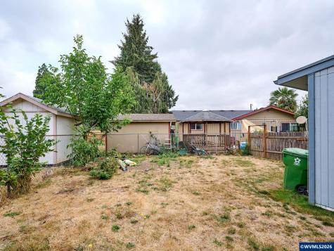 850 Marion Street Woodburn OR 97071
