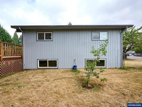 850 Marion Street Woodburn OR 97071