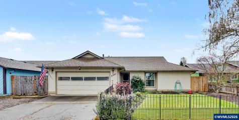 4540 Lark Court NE Salem OR 97301