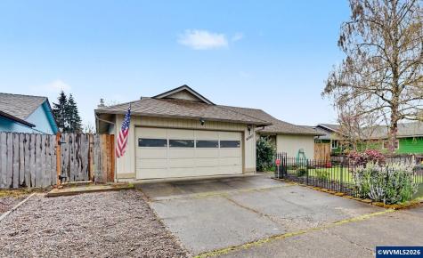 4540 Lark Court NE Salem OR 97301