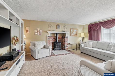 4540 Lark Court NE Salem OR 97301