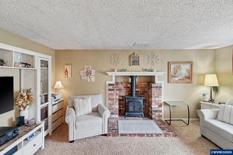 4540 Lark Court NE Salem OR 97301