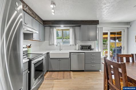 4540 Lark Court NE Salem OR 97301