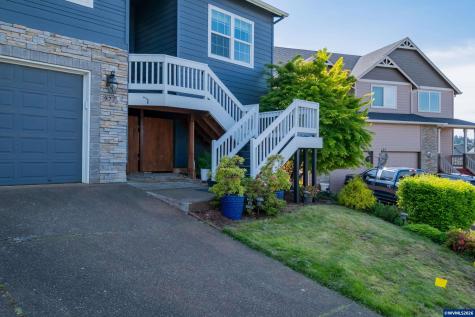 977 Reagan Avenue NW Salem OR 97304