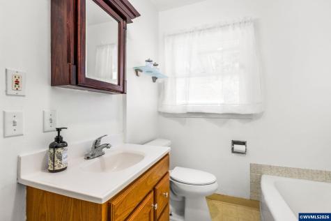 31183 S Barlow Road Hubbard OR 97032